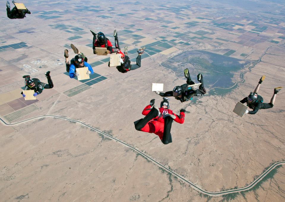 9913_10152882078800691_1688668693_n